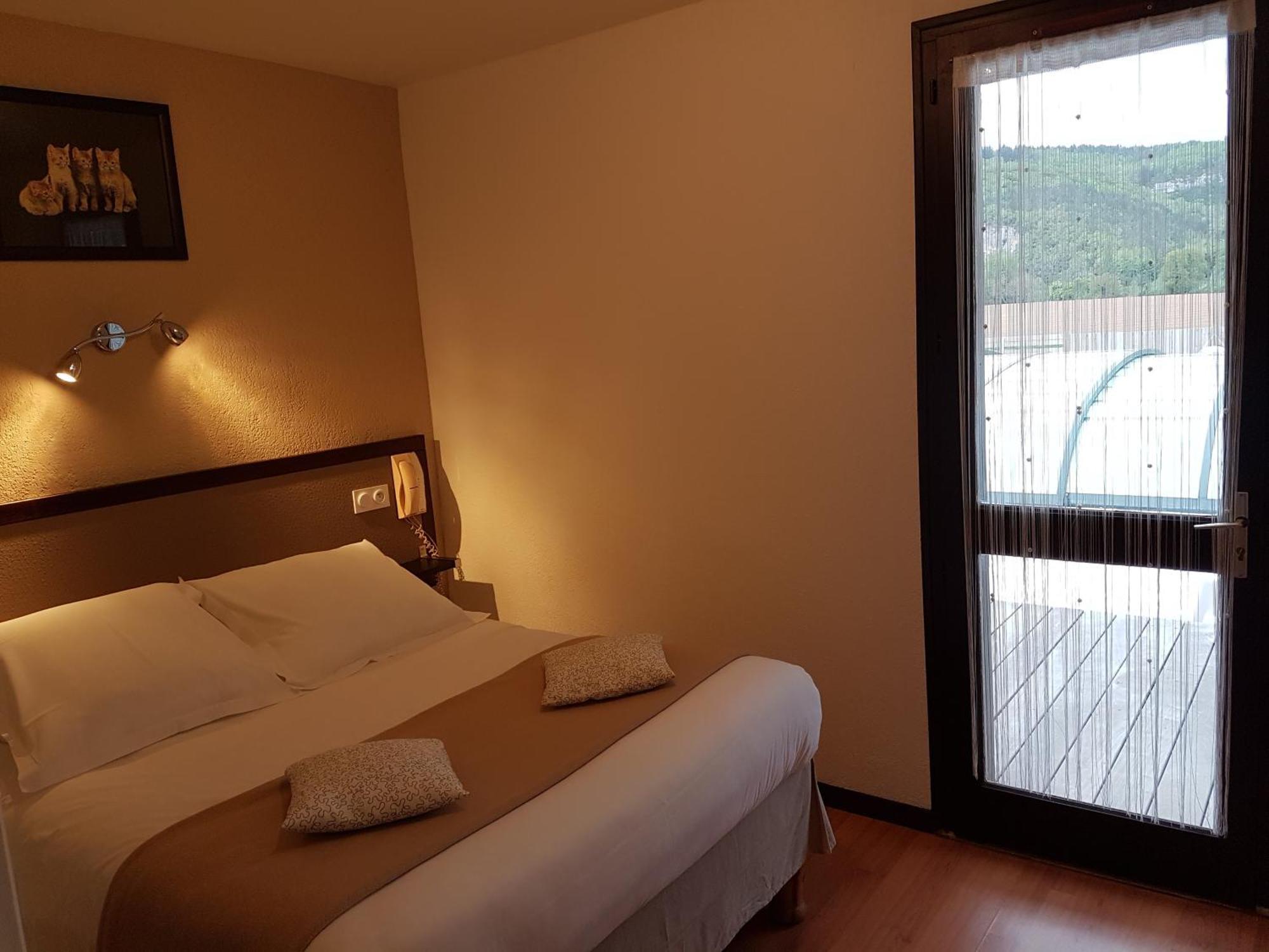 Hotel Les Gabarres Tour-de-Faure ห้อง รูปภาพ