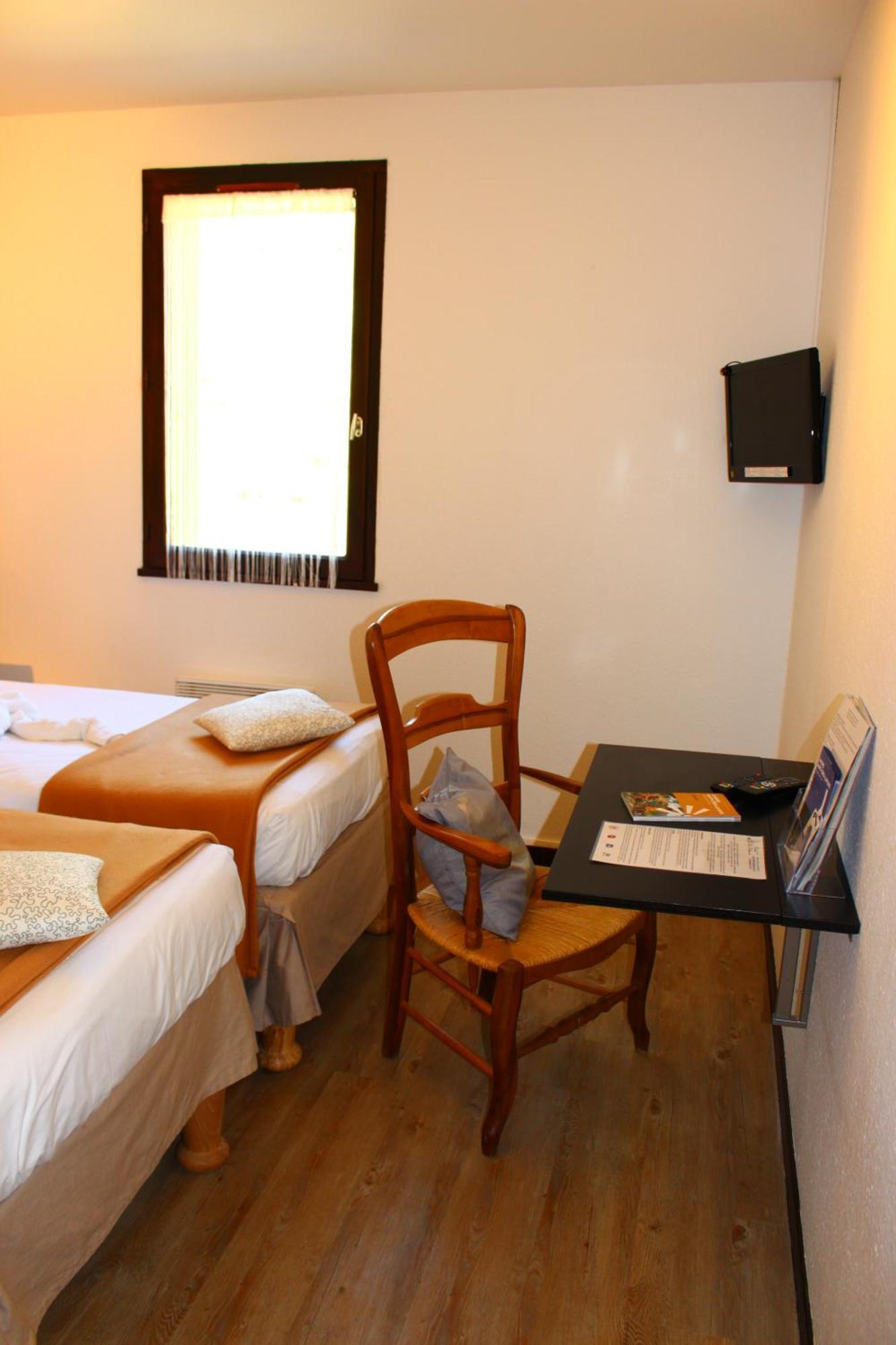 Hotel Les Gabarres Tour-de-Faure ห้อง รูปภาพ